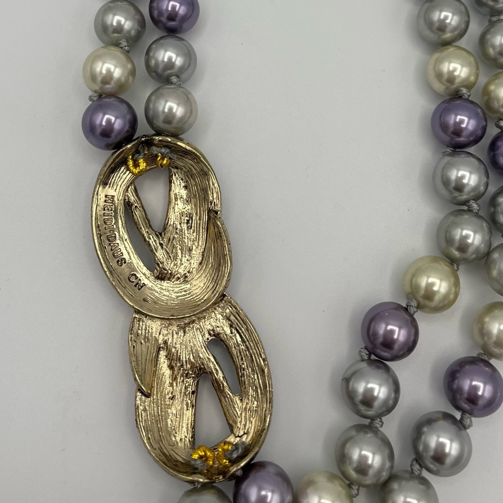 RARE Heidi Daus NWOT Crystal Pearl Peace Sign Necklace & Earring Set | Vintage - Picture 6 of 10